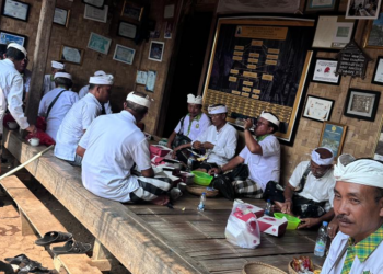 Berguru ke Baduy Luar