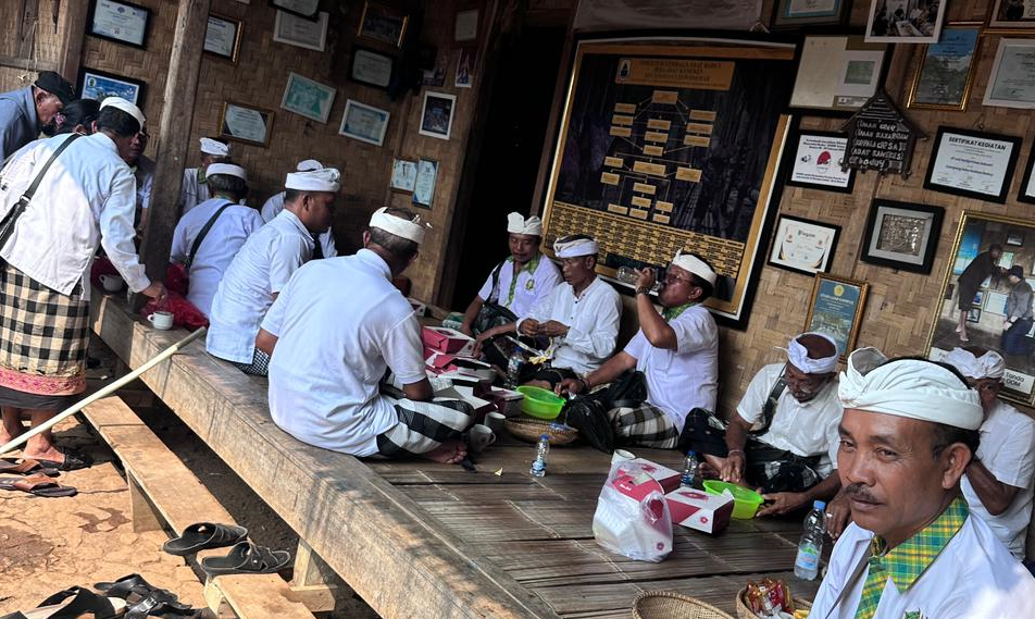 Berguru ke Baduy Luar