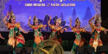 Bertumbuh, Berkembang, Meraih Bintang  –Cerita dari Acara Pelepasan di SMAN 2 Kuta Selatan