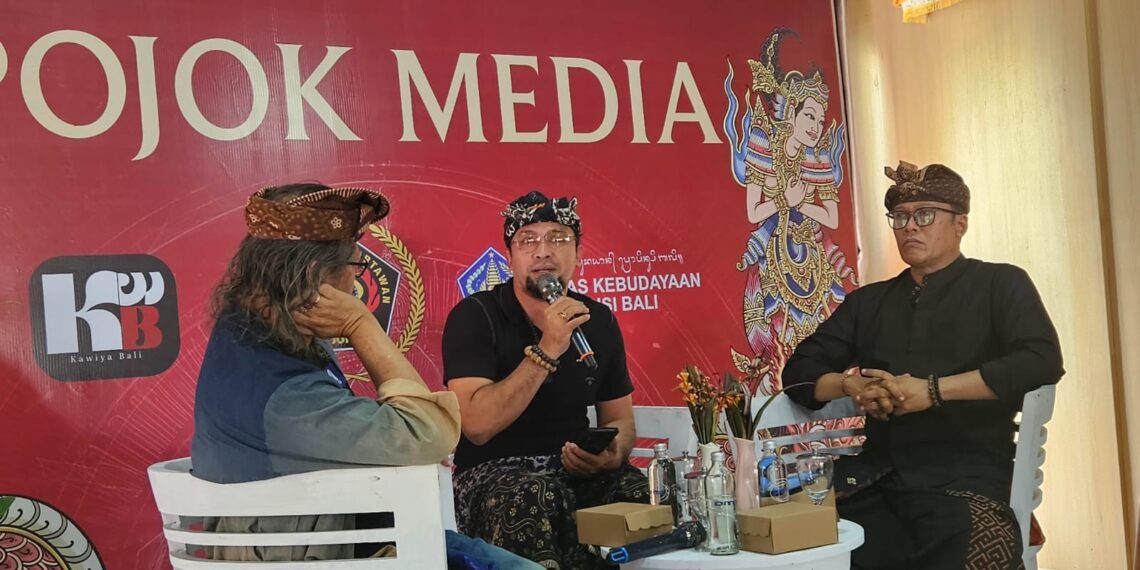 Bagaimana Seharusnya Generasi Muda Menyikapi Inovasi Seni di Masa Kini?