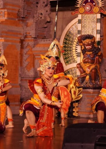 ‘Nalaskara’, Menafsir Nyala Siat Geni dalam Gerak yang Dinamis dan Penuh Semangat