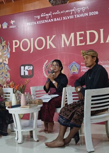 Buat Apa Merekonstruksi Kesenian Langka?