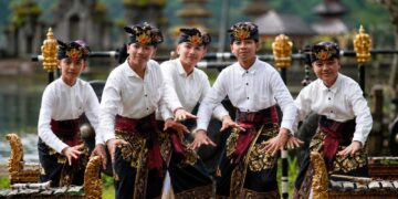 Menjemput Cahaya Ilmu —Prestasi Guru dan Murid SMPN 2 Banjar dalam Ajang Nyalanesia, FLS3N, dan Berbagi Praktik Baik
