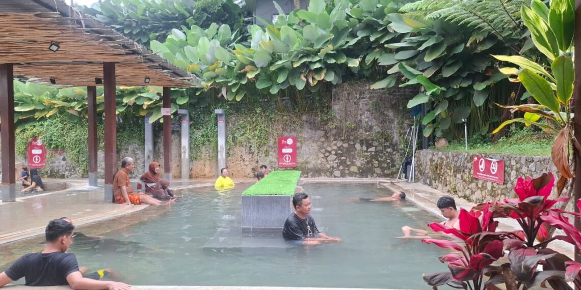 Ke Pacet Mereka Kembali