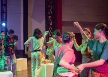 Mendengar Kembali Bunyi yang Terlupakan: Catatan atas Pertunjukan Gula Gending 2.0 di Taman Budaya NTB
