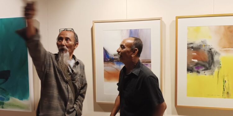 Mahendra Mangku Pameran Sekaligus Mengurai Kenangan di Komaneka Fine Art Gallery