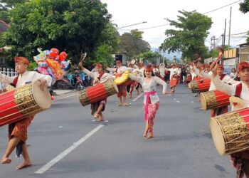 Antara Sakral dan Profan: Nyongkolan di Persimpangan Budaya Sasak