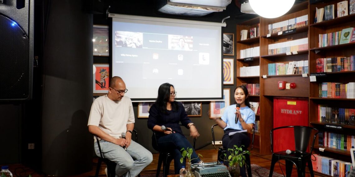 The Darling Literary Collective: Membangun Jalan Baru bagi Sastra Indonesia