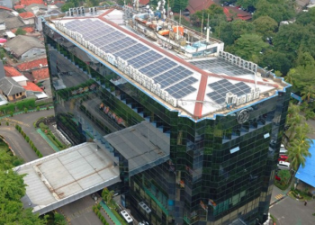 Instalasi Panel Surya dan Sertifikasi Green Building: Panduan untuk Pemilik Gedung