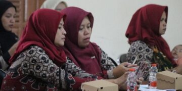 Kader Dilatih Manfaatkan Ekosistem Google untuk Sistem Pelaporan Digital Kesehatan Balita dan Lansia