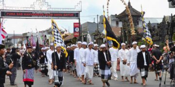 “Batur Paramanugraha” untuk Dua Desa, “Batur Kawinugraha” untuk Tiga Seniman
