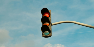 Lampu Merah dan Mental Menerabas