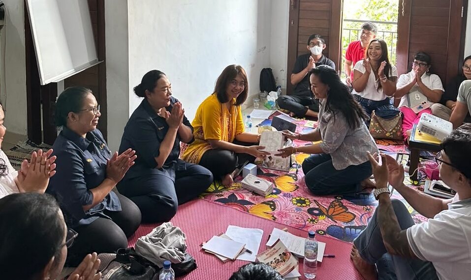 Penguatan Kesadaran Kesehatan Mental Berbasis Digital bagi Pendukung Sebaya Orang Dengan HIV (ODHIV) di Kota Denpasar