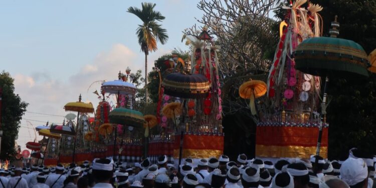 Melampaui Ingatan di Batas-batas Desa ——Catatan dari Karya Agung Ngusaba Desa dan Ngusaba Nini Desa Sibanggede