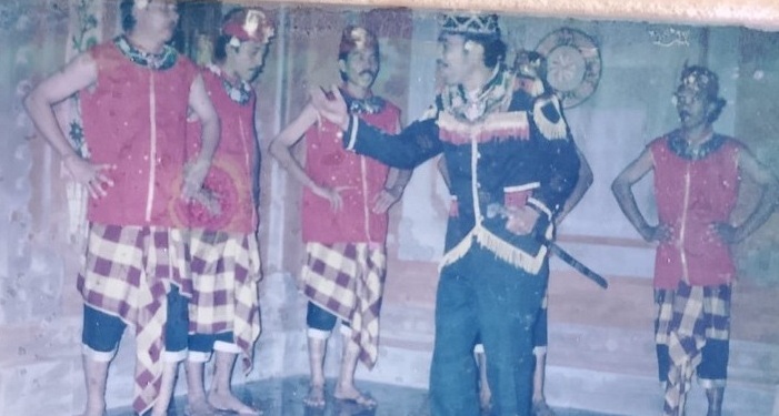 Janger Dalam Ingatan Penarinya —Cerita Kecil Tentang Janger di Jembrana