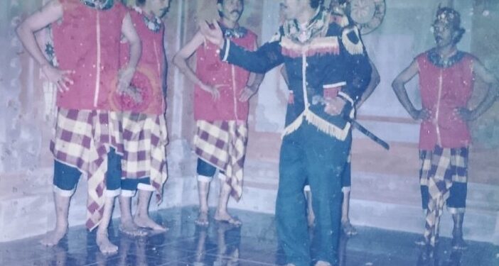 Janger Dalam Ingatan Penarinya —Cerita Kecil Tentang Janger di Jembrana