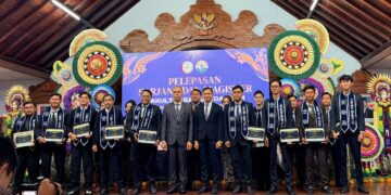Fakultas Bahasa dan Seni, UPMI Bali, Lepas 67 Sarjana dan Magister—‘Jangan Jadi Sarjana Kertas!