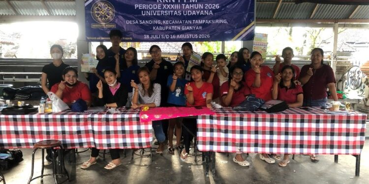 Wujudkan Desa Ramah Lingkungan ——Intip Keseruan KKN Udayana di Desa Sanding Gianyar