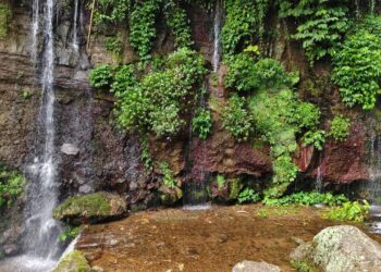 Kembali Bertamu di Air Terjun Parang Ijo pada Tahun 2026