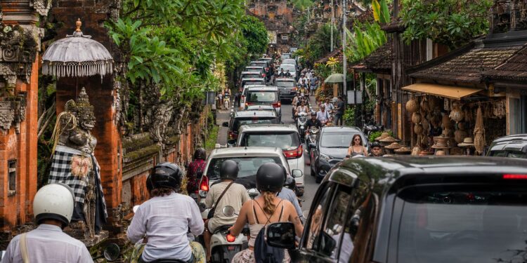 Apa yang (Sebaiknya) Kita Bicarakan saat Membicarakan Masa Depan Transportasi Publik di Bali?