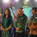 Syal Endek Tunjung Ungu untuk Bupati Nyoman Sutjidra di Panggung Bulfest 2026: Dekranasda Buleleng Dorong Wastra Lokal Mendunia
