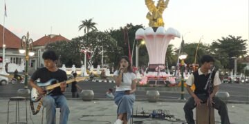 Cara Anak Muda Menikmati Spirit Masa Lalu di Praja Mandala Singa Ambara Raja; Dari “Suara Senja” ke “Buleleng Festival”