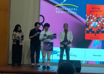 Kusala Sastra Katulistiwa yang Menyalakan Cahaya di Jalan Sunyi Sastra