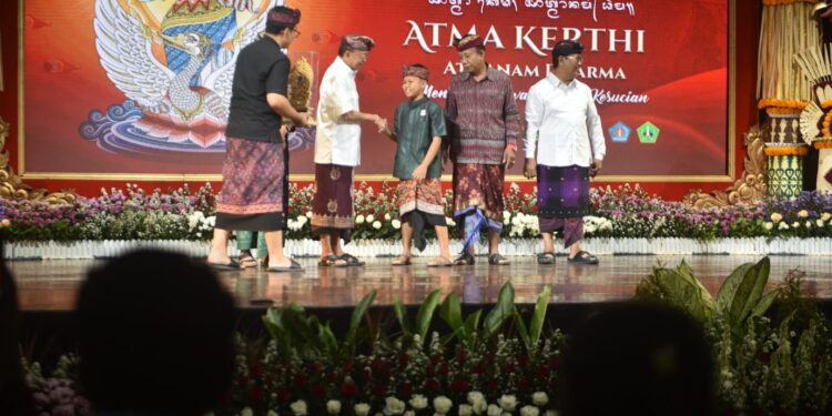 21 Gelar Juara Dibawa Badung, Koster Minta Tahun Depan Hadiah Utsawa Dharmagita Dinaikkan