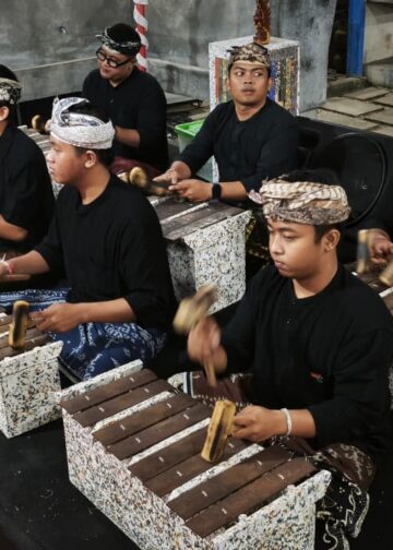 Sampah Plastik yang Turut Membangun Merdu dan Syahdu Suara Gamelan Selonding