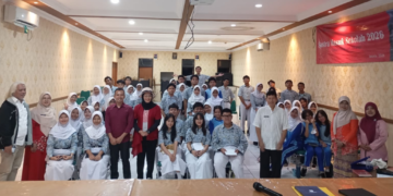 Puisi, Luka, dan Ruang Untuk Pulang —Catatan Reflektif dari Kelas Sastra Masuk Sekolah