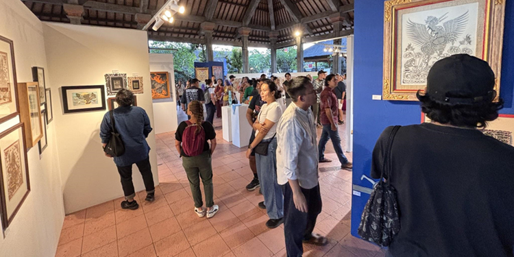 Ubud Art Collect: Antara Batas dan Persimpangan