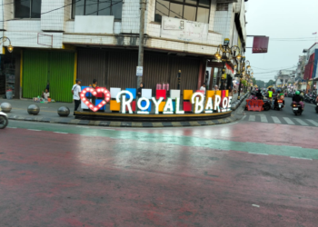Jalan Sore di Lintas Royal Baroe