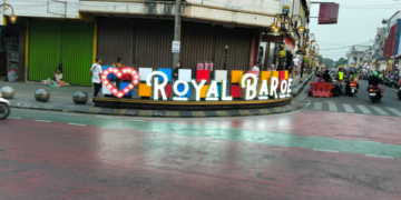Jalan Sore di Lintas Royal Baroe