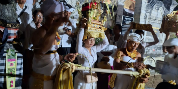 Kolaborasi Tari Sanghyang Jaran dengan Genjek