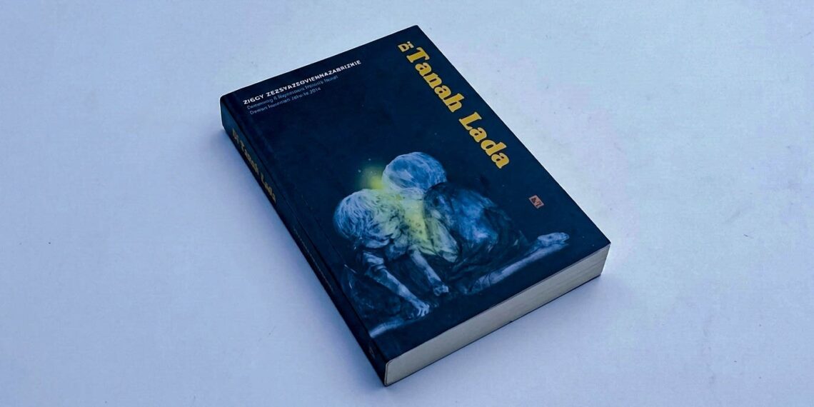 Aku Mau Jadi Penguin! —Ulasan Novel “Di Tanah Lada” Karya Ziggy Zezsyazeoviennazabrizkie