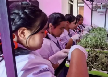 Tumpek Uye dan Pendidikan Menghormati Kehidupan