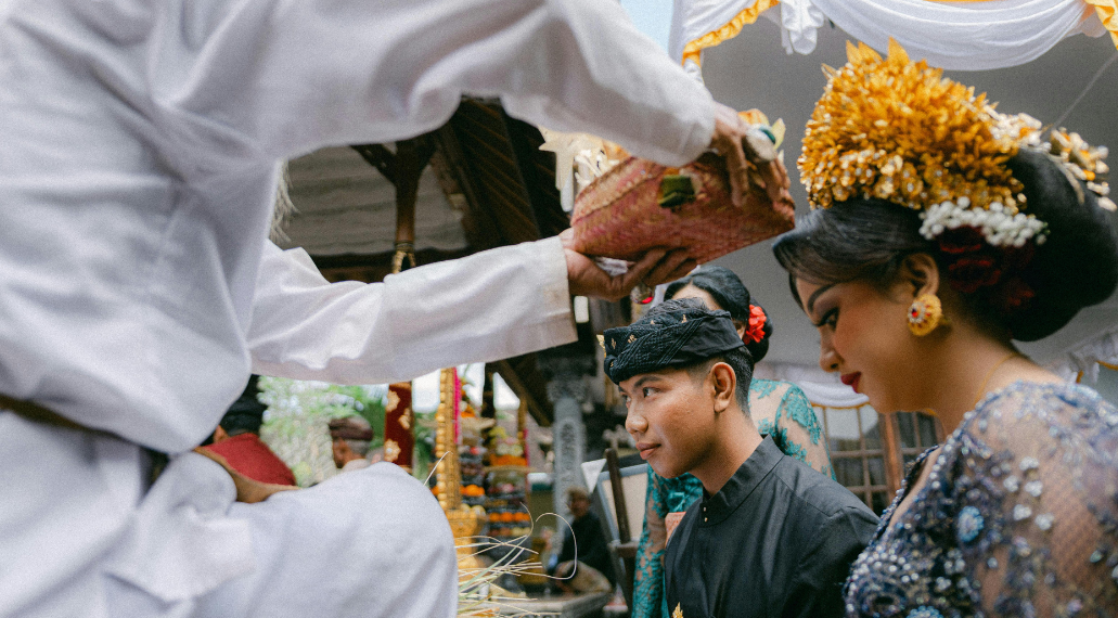 Dharma Dampati: Panduan Teo-Filosofis dan Etis Pasangan Muda Hindu dalam Menyongsong Era Disrupsi