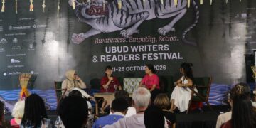 Menulis yang Tak Tertahankan, Menyuarakan yang Terbungkam