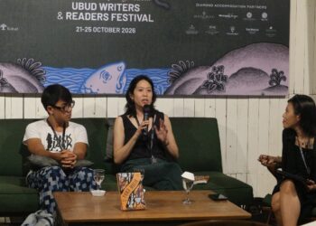 Ketika Novel “Yang Mulia (The Majesties)” karya Tiffany Tsao Pulang Kampung