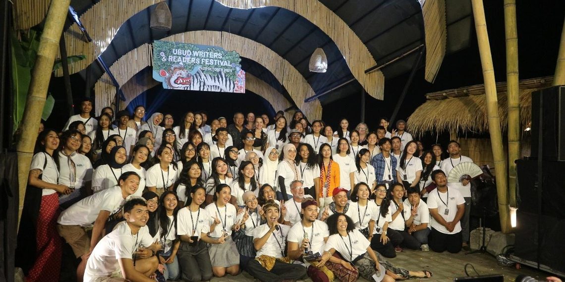Ubud Writers & Readers Festival 2026 Resmi Ditutup, Samarasā Dirayakan lewat Tari, Puisi, dan Musik
