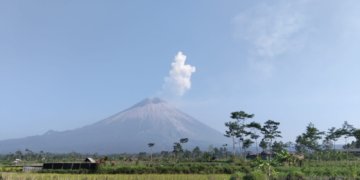 Belajar dari Senat, Menyapa Semeru