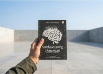 Sandyakalaning Demokrasi — Sekumpulan Esai Sosial dan Politik