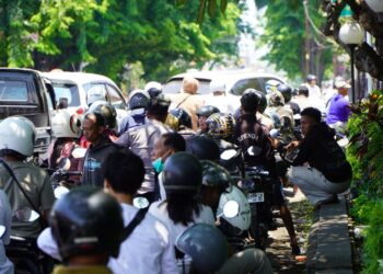 Wajah Baru Pendidikan Pasca-“Mekemit” di SPBU